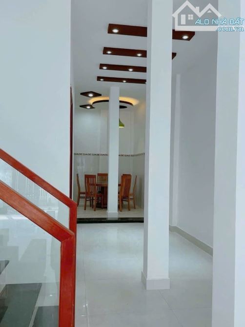 🎉🎉Căn nhà toạ lạc ở khu vực trung tâm TP, kiệt trước nhà rộng 4 m , thông đủ hướng. - 3