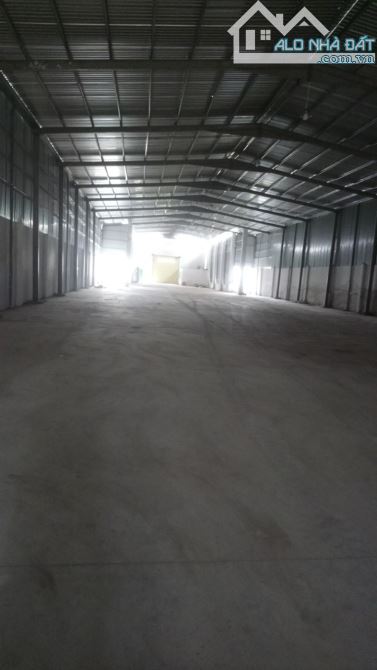 NHÀ XƯỞNG MẶT TIỀN CONTAINER- 1500M - 2 TẦNG- FULL XƯỞNG- DÒNG TIỀN 70TR/ THÁNG - 3