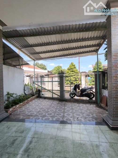 NHÀ CẠNH TRƯỜNG HỌC ĐÔNG CHIÊU - SỔ HỒNG RIÊNG 100M2- GIÁ CHỈ NHỈNH 3 TỶ - 3