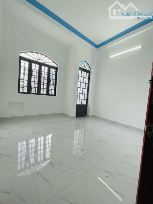 NHÀ ĐẸP MỚI – 3 TẦNG HOÀN CÔNG – OTO NGỦ TRONG NHÀ NGAY NGUYỄN QUÝ YÊM - 4X12M - 3