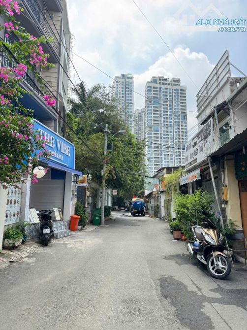 Bán nhà MT đường số 9, Thảo Điền, 5 tầng, 4.2x18m, Giá 27.5 Tỷ - 3