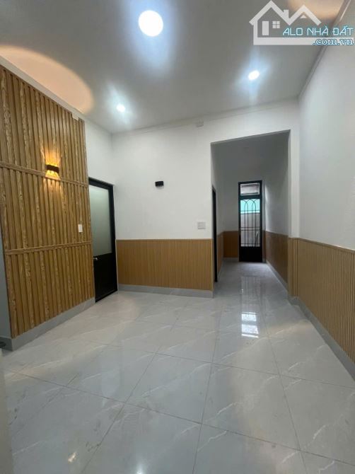 Nhà Đường Nguyên Thị Tồn mặt tiền 12m vỉa hè rộng Đối diện Cty Pouchen - 3