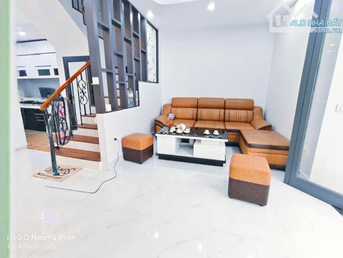 🏡 NHÀ ĐẸP TRUNG TÂM ĐỐNG ĐA – 50M² – 4 NGỦ – 3 MẶT THOÁNG – FULL NỘI THẤT 🏡 - 3