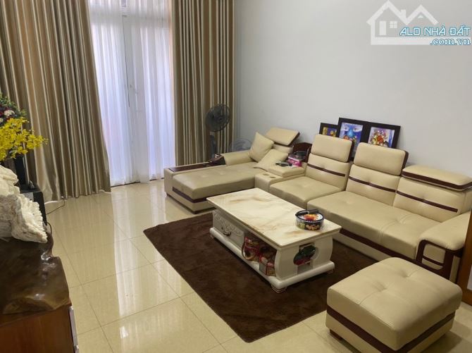 BÁN NHÀ MẶT TIỀN KINH DOANH Q9 - 80M2 - 3 TẦNG - DÒNG TIỀN 15TR/T - 3