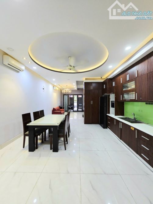 Nhà 4 tầng gần đường Lê Văn Thịnh Cát Lái Quận 2 - 3