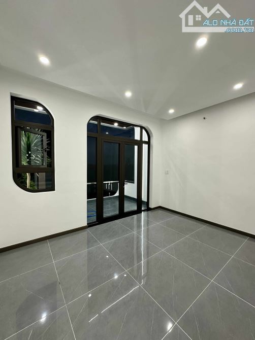 Bán nhà 5 tầng 4,1x14m Lê Văn Quới, Bình Tân – 7,3 tỷ, gần ngã tư bốn xã. Ở ngay không sửa - 4