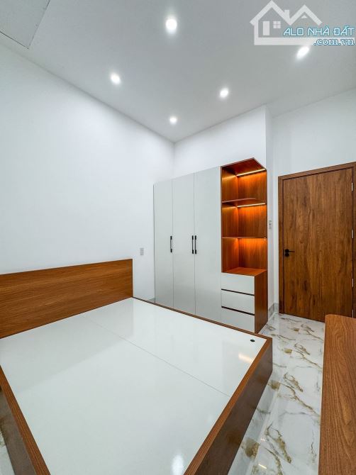 BÁN NHÀ 1 TRỆT 1 LẦU MỚI ĐẸP HẺM 311 - NGUYỄN VĂN CỪ - TP CẦN THƠ. - 4