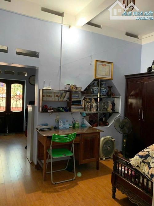 Bán nhà 3 tầng chắc chắn sạch sẽ mặt phố nguyễn đình chiểu, hải dương - 4