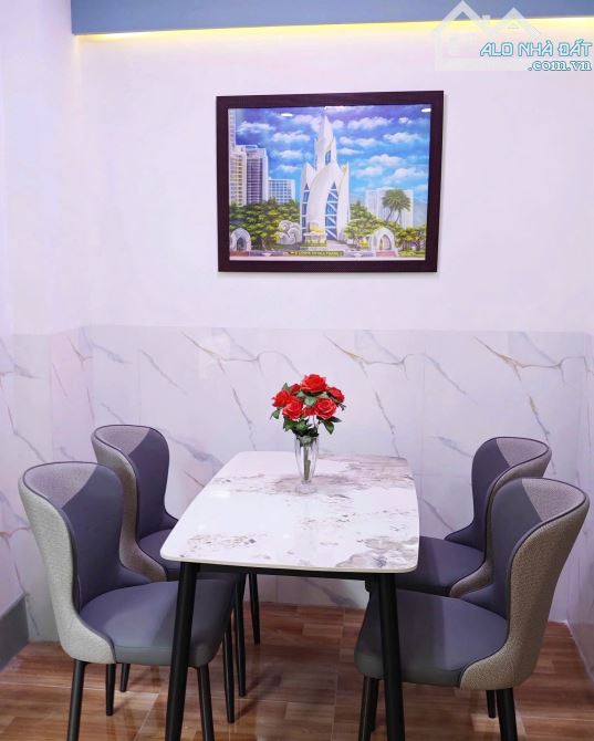 Bán nhà hẻm Nguyễn Thái Học-Vạn Thạnh-Nha Trang gần chợ Đầm, gần biển - 4