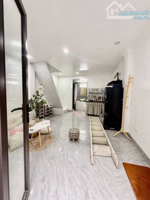Bán nhà Bạch Đằng, dân xây 2 tầng, 26m2, 4.48 tỷ - 4