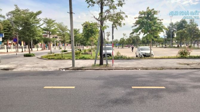 🌟🏡🏖SIÊU PHẨM 2 TẦNG MẶT TIỀN PHÚ THẠNH 7. VIEW CÔNG VIÊN QUẬN LC. 100M2. GIÁ 7,54 TỸ - 4