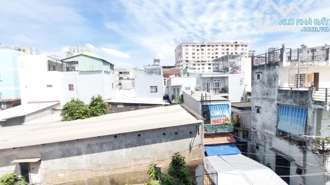 Chủ cần bán nhà ngõ OTO 195 TTT.Q4. 57m2. Giá 5,4 tỷ - 4