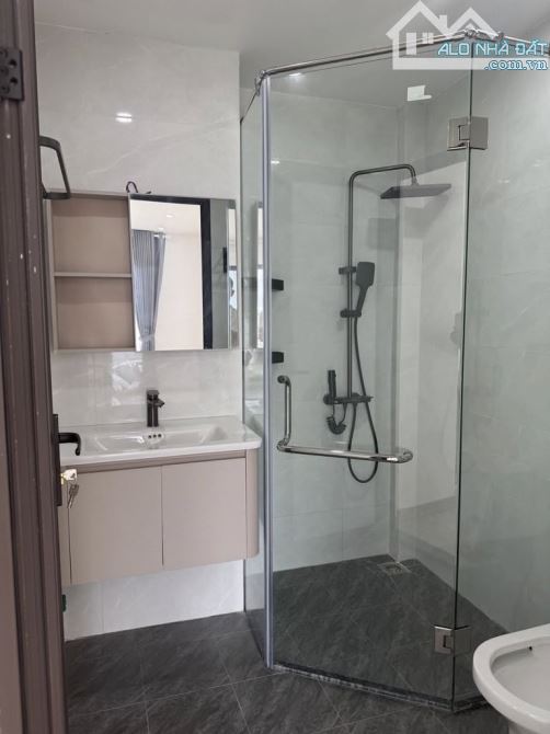 Vợ chồng anh Đức cần bán nhà 38m,5t tại Bế Văn Đàn,HĐ,ô tô đỗ cửa chỉ 8t - 4