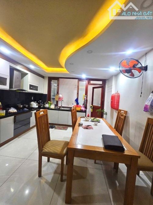 CẦN BÁN NHÀ HẺM Ô TÔ 102 -  PHAN HUY ÍCH - Q. TÂN BÌNH - DT:57M2 - 4 TẦNG, 4PN - GIÁ 6,8 T - 4