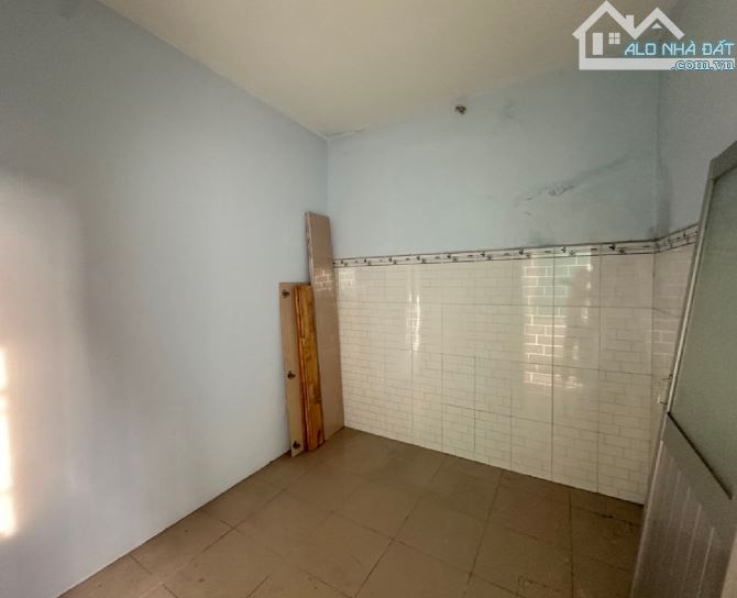 BÁN NHÀ HẺM XE HƠI THÔNG LÊ VĂN KHƯƠNG – SÁT MẶT TIỀN LIÊN KHU 2-5 – 60M2 – 2 TẦNG - 4