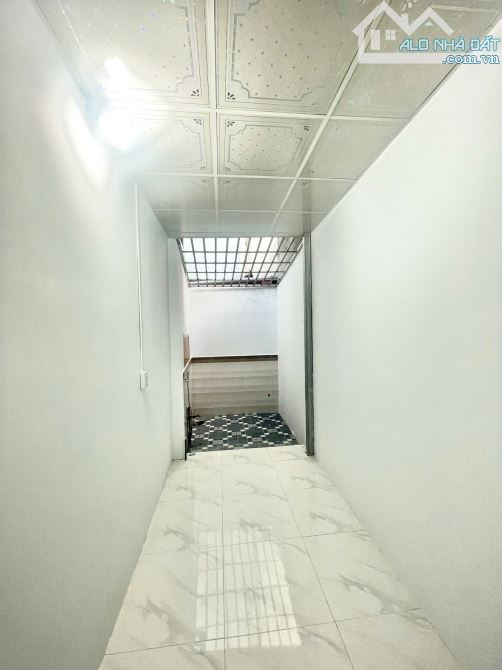 Bán nhà mới gác lửng 143m2 đường ô tô (P. Tân Tiến) chỉ 3,5 tỉ - 4