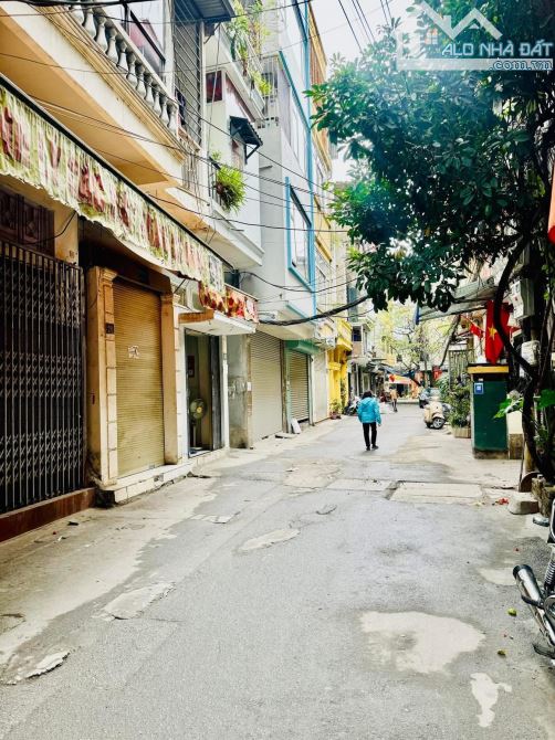 Nguyễn Phúc Lai 71m2 Ô tô Tránh, Lô Góc - 22tỷ Kinh Doanh, Gần Phố Hồ Hoàng Cầu - 4