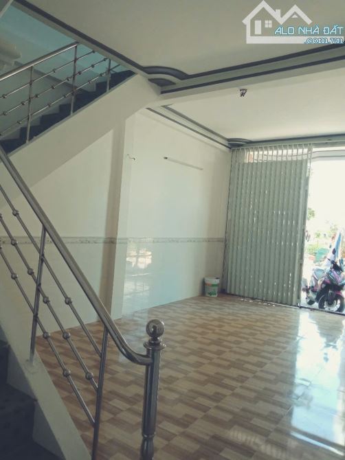 Cần Bán căn nhà 1 trệt 1 lầu Tdc Hòn Rớ 1. Giá 2 tỷ 8 - 4