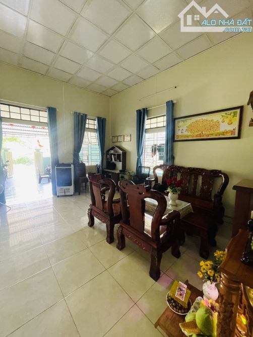 Nhà Mặt Tiền Trương Hữu Hoàn View Sông Như Ý giá 1 tỉ 970 - 4