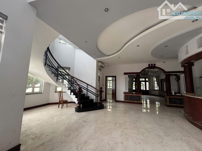 Siêu biệt thự vip bên sông cho thuê 2000m2 ngay công viên,chung cư cao cấp,sau lưng Gigama - 4
