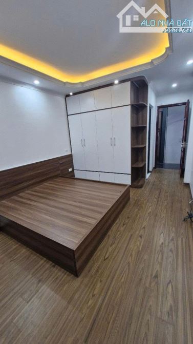 SIÊU PHẨM  NHÀ ĐẸP PHỐ  VÕ QUÝ HUÂN 35M2 X 5 TẦNG THANG MÁY Ô TÔ TRÁNH SỔ ĐỎ - 4