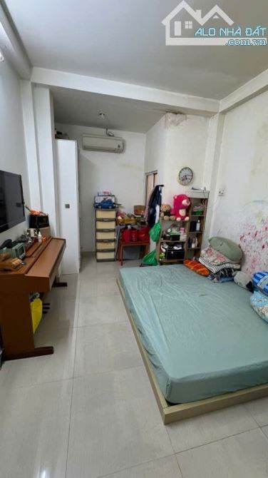 BÁN NHÀ 3 TẦNG HOÀNG HOA THÁM – HẺM XE HƠI ĐỔ CỦA-KINH DOANH – SỔ VUÔNG – 3PN - 4