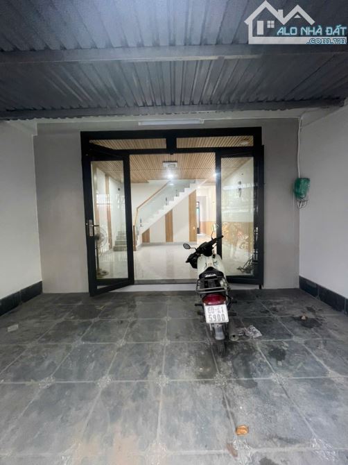 Nhà Đường Nguyên Thị Tồn mặt tiền 12m vỉa hè rộng Đối diện Cty Pouchen - 4