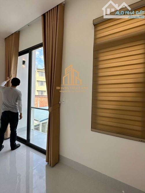BÁN NHÀ ĐẸP TẶNG FULL NỘI THẤT HẺM RỘNG CÙ CHÍNH LAN. GIÁ: 3,55 TỶ - 4