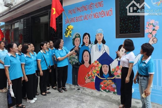 TĐC PHƯỜNG VIỆT HƯNG - 40M2 - VỈA HÈ 2 BÊN - Ô TÔ ĐỖ ĐẦY ĐƯỜNG - 4