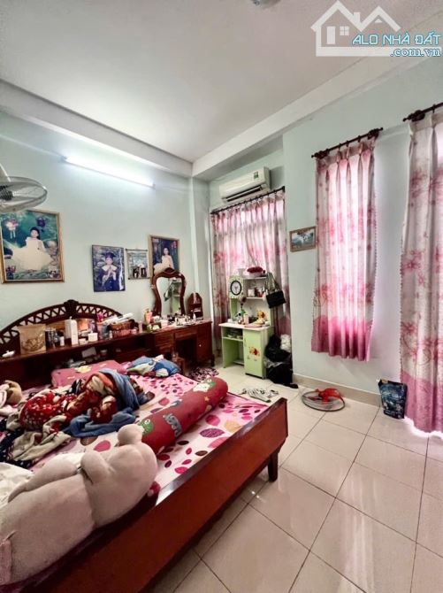 CHỈ HƠN 4 Tỷ - NGUYỄN TRIỆU LUẬT- 50M2 - DTSD 200M2 -4 TẦNG- 4 PN- SHR -HXH 5M - 4