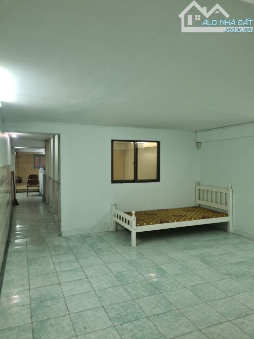 🏠 BÁN NHÀ CHUNG CƯ LẦU 1 – MẶT TIỀN ĐƯỜNG NGUYỄN TRÃI, QUẬN 5  📐 Diện tích: 4m x 21m - 4