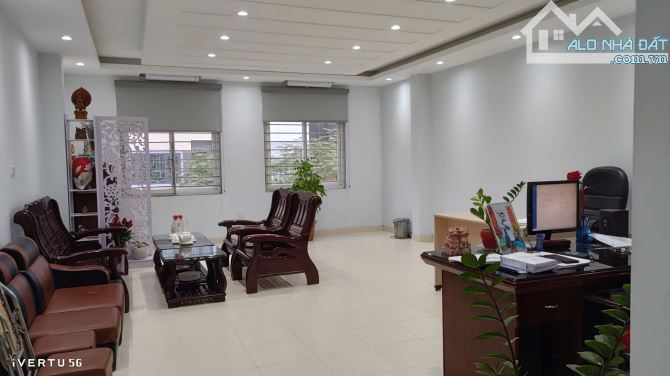 Cho thuê toà nhà Văn phòng 7 tầng THANG MÁY tại NGUYỄN KHẢ TRẠC, Mai Dịch. 63 triệu/tháng. - 4