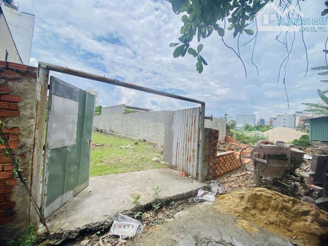 ĐẤT LỚN MẶT TIỀN KÊNH THAM LƯƠNG DHT QUẬN 12 GIÁ RẺ 21 tỷ - 8