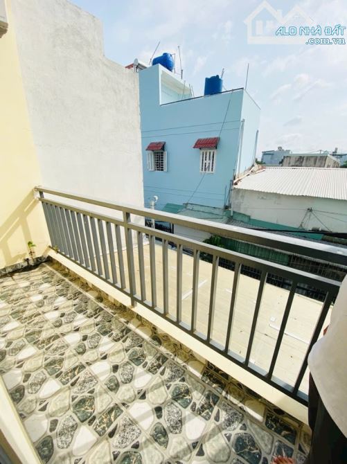 Nhà 3Tầng đường TX22, phường TX Q12 DT 61,2m2(4x15) hẻm 6m 💲 4,99 tỷ - 5