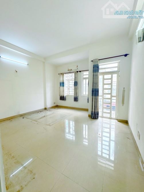 Bán nhà HXH 6M đường Lê Văn Quới, P BTĐ A, Quận Bình Tân DT 60m2(5x12)x3 Tầng Giá 5.7 Tỷ - 5