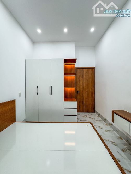 BÁN NHÀ 1 TRỆT 1 LẦU MỚI ĐẸP HẺM 311 - NGUYỄN VĂN CỪ - TP CẦN THƠ. - 5