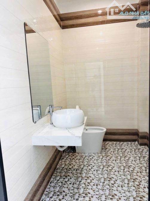 NHÀ 4 TẦNG MẶT TIỀN NGUYỄN HUY TỰ GẦN BIỂN GIÁ TỐT - 5