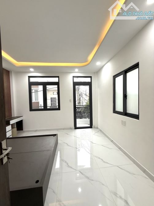 CĂN GÓC 2 MT HIẾM HOÀNG TRỌNG MẬU, ngay HIM LAM, NHÀ 2 TẦNG FULL NỘI THẤT NHỈNH 5 Tỷ - 5