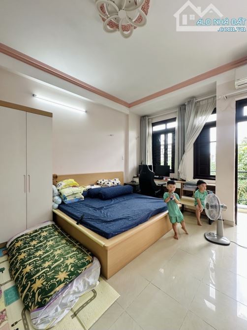 🏩 KHU VIP NGUYỄN GIA TRÍ – VIEW LANDMARK 81 – 4 TẦNG 80m2 – 17.x TỶ - 5