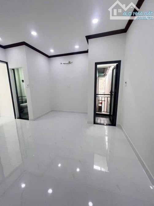 🌹NHÀ ĐẸP 23/ HỒ THÀNH BIÊN QUẬN 8, GẦN CHỢ PHẠM THẾ HIỂN, AEON MALL - CHỈ HƠN 1TỶ🌹  👉DT - 5