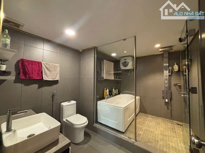 CHÍNH CHỦ KẸT TIỀN- GIẢM MẠNH 1 TỶ - MTKD Quách Hữu – 4 TẦNG MỚI- DT KHỦNG 100m2 – chỉ 9 - 5