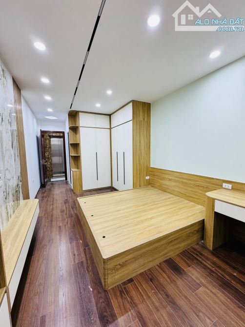 BÁN NHÀ XUÂN THUỶ 33m2x6T giá chỉ 10.6 tỷ-GẦN ÔTÔ TRÁNH-NGÕ THÔNG RỘNG NÔNG-THANG MÁY - 5