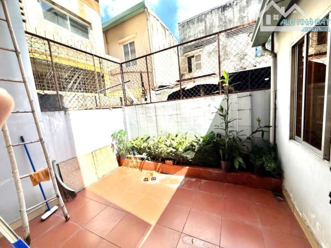 🏡💥CHDV💥PHAN XÍCH LONG💥PHÚ NHUẬN🚘HẺM XE HƠI💥4 TẦNG,NỞ HẬU💥NGANG 4M💥75M2💥CHỈ8.xCHỈ - 5
