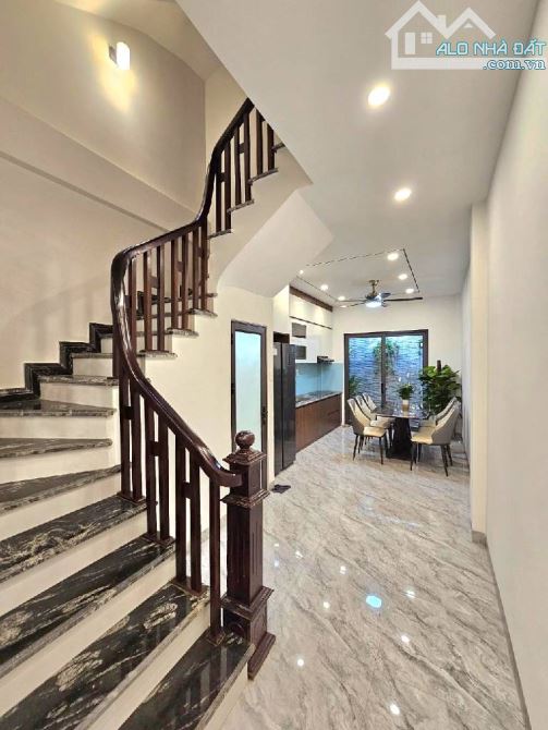 BÁN NHÀ 4 TẦNG_ VŨ XUÂN THIỀU, LONG BIÊN_2 THOÁNG_ OTO_ 50m2, 8,3 TỶ - 5