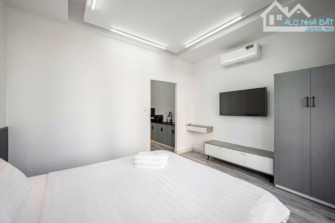 Căn hộ mới - giá hợp lý, bancol đón nắng, gần Đại học UEH, đại học Hoa Sen, quận 3 - 5