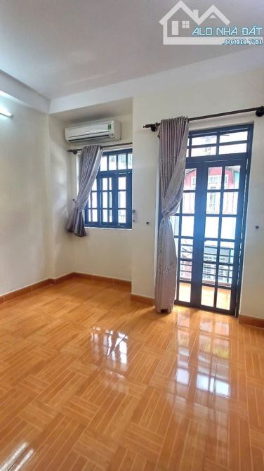TL CC- 3,8 x 13-Không LG-4 Tầng-48m2-Khu Đồng Bộ-Hẻm Xe Hơi-4 PN-Ốp Gỗ-Ngay EMART-Nhỉnh 5T - 5