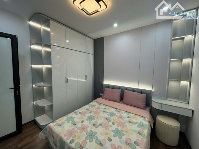 KHƯƠNG HẠ THANH XUÂN - NHÀ MỚI 5 TẦNG - FULL NỘI THẤT - NGÕ OTO ĐỖ 10M - GIÁ CHỈ 7 TỶ - 5