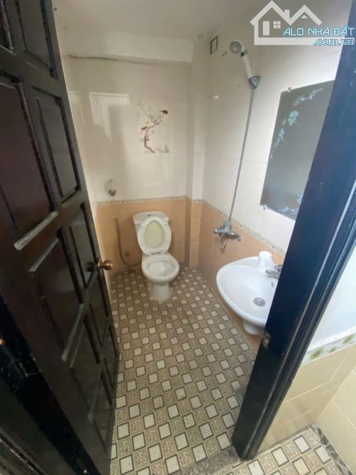 bán nhà ba tầng Đường Ngô Quyền gần cầu trần Thị Lý - 5
