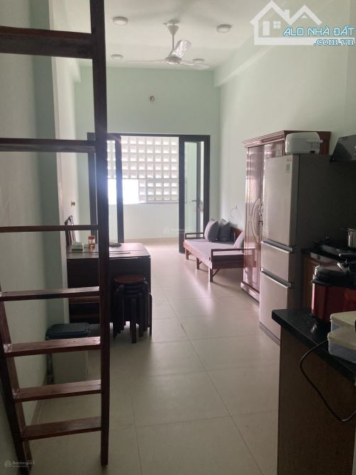 Cho thuê phòng studio 40m2 2pn đầy đủ tiện nghi, kv ngã tư sở ở lâu dài, chỉ 5-6tr - 5