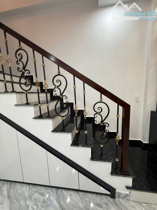 Bán nhà ngõ phố Rặng Nhãn, phường Thành Đông, Tây Hải Phòng, 43.5m2, 3 tầng, 3 ngủ, 2vs - 5